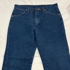 Wrangler Men's Relaxed Jeans - Dark Blue